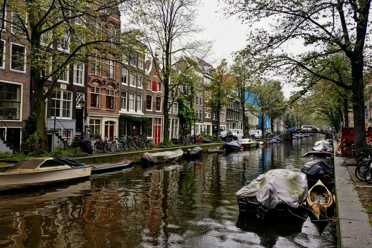 Amsterdam 13