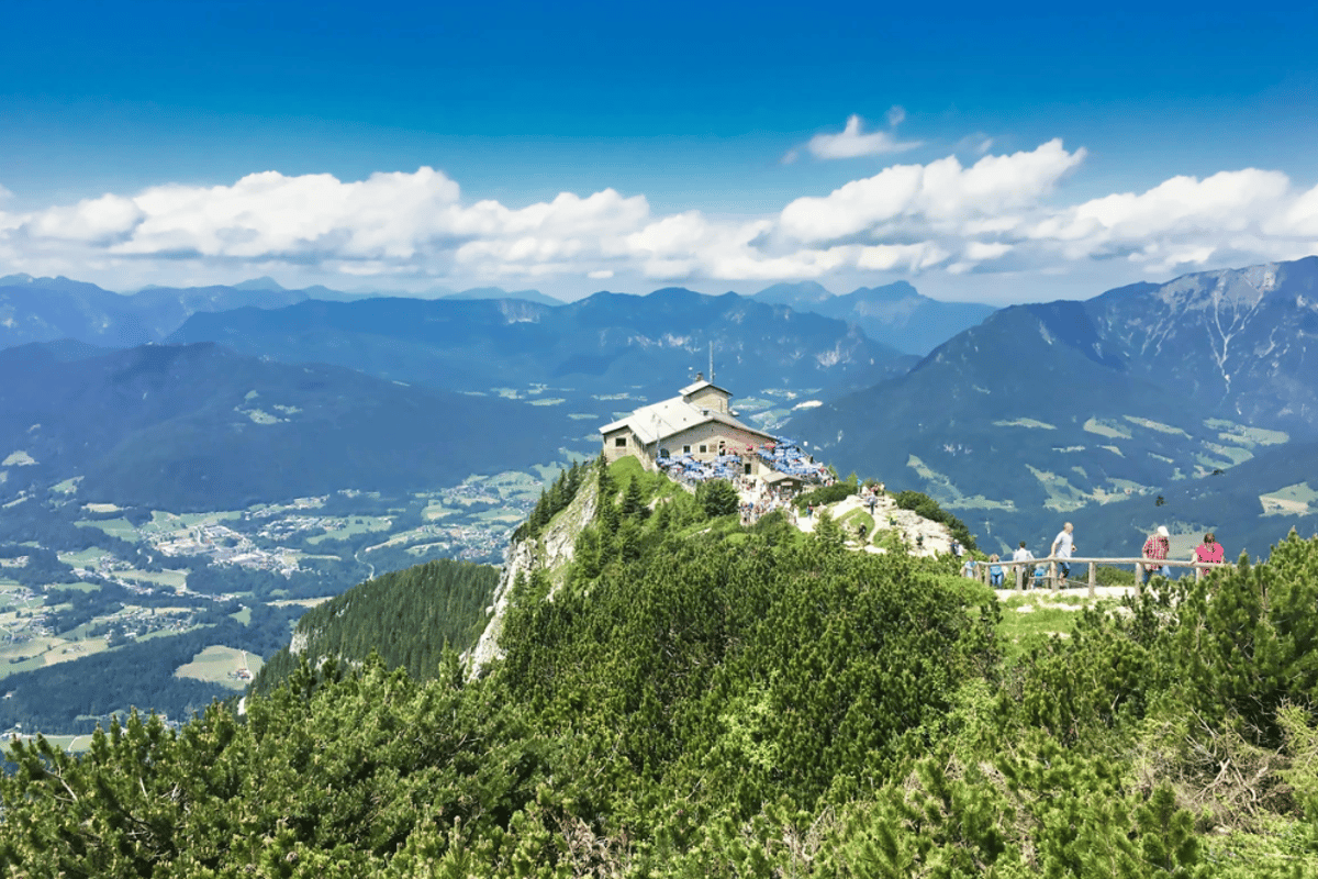 Eagles Nest visit