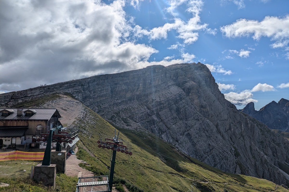 hike to Rifugio Nuvolau