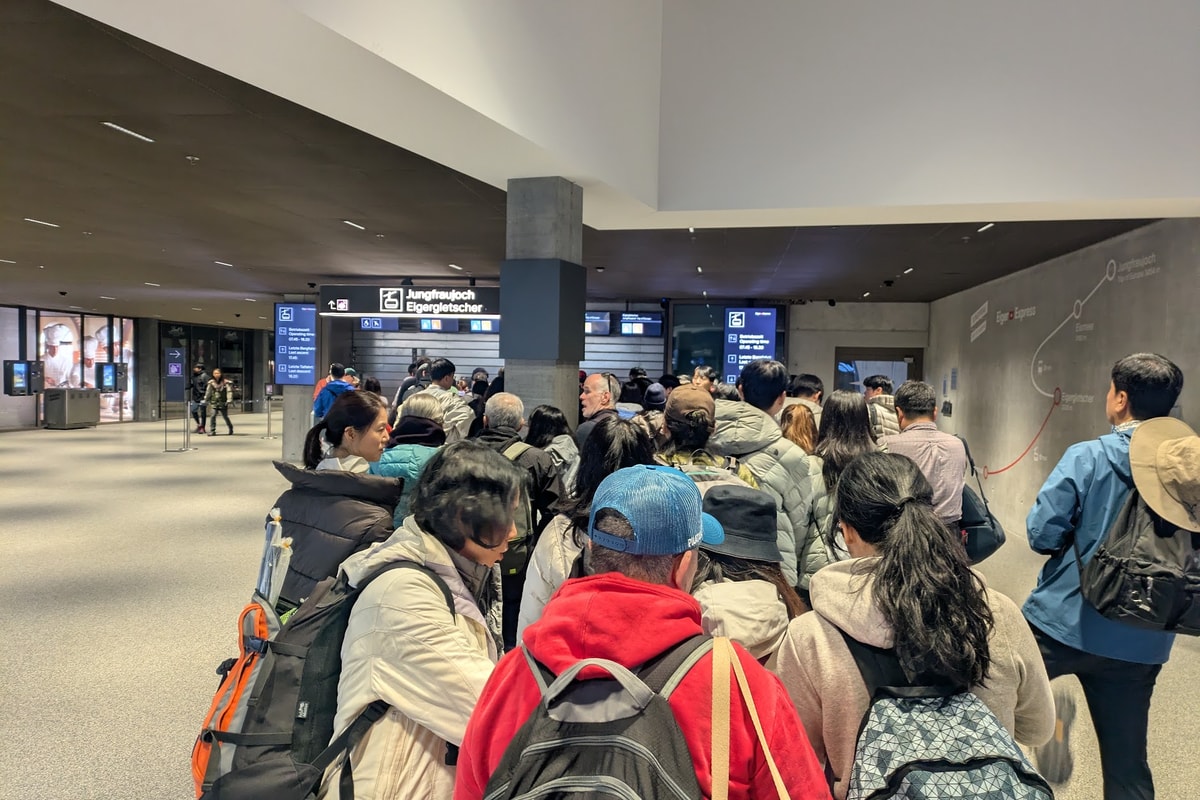 Jungfraujoch queue