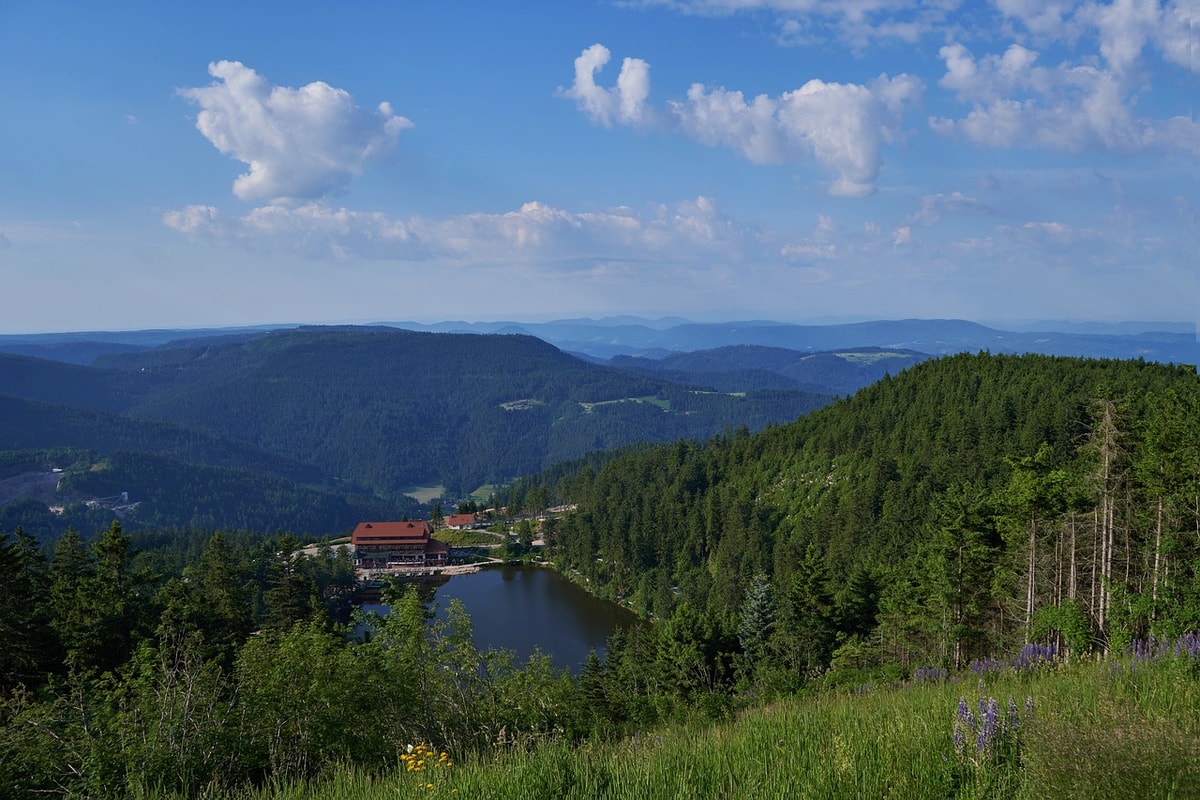 mummelsee view along the Schwarzwaldhochstrasse
