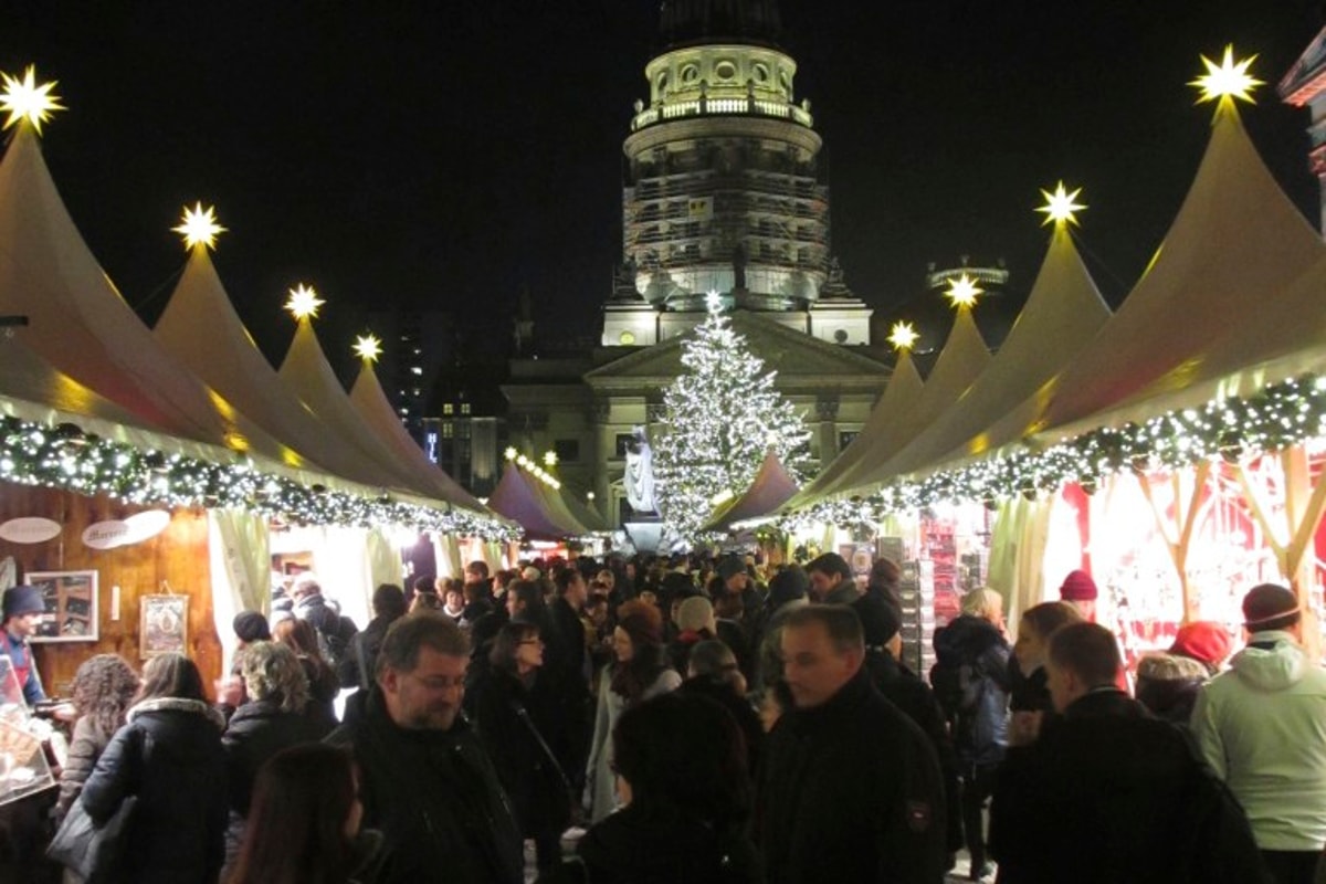 Gendarmenmarkt Christmas market - Berlin trip report
