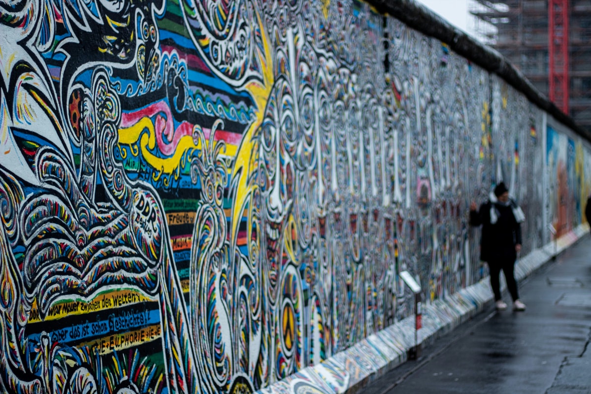 berlin wall art