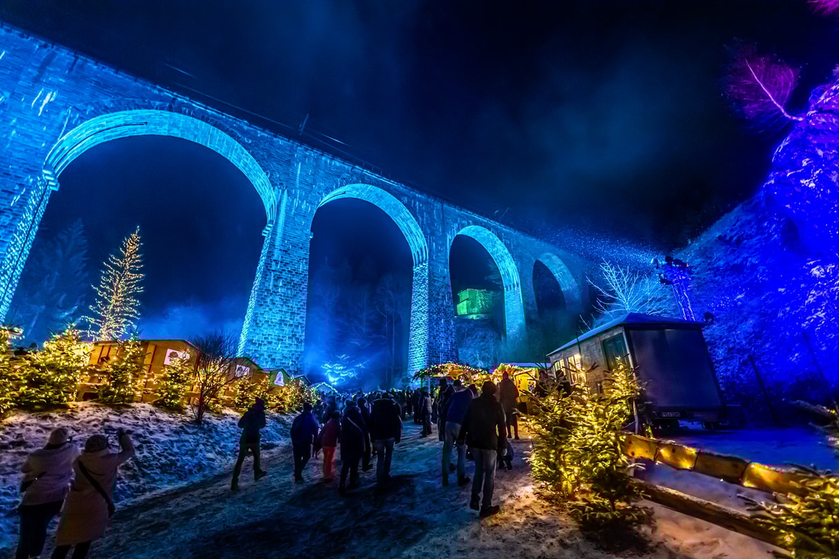 how to visit ravenna gorge christmas market