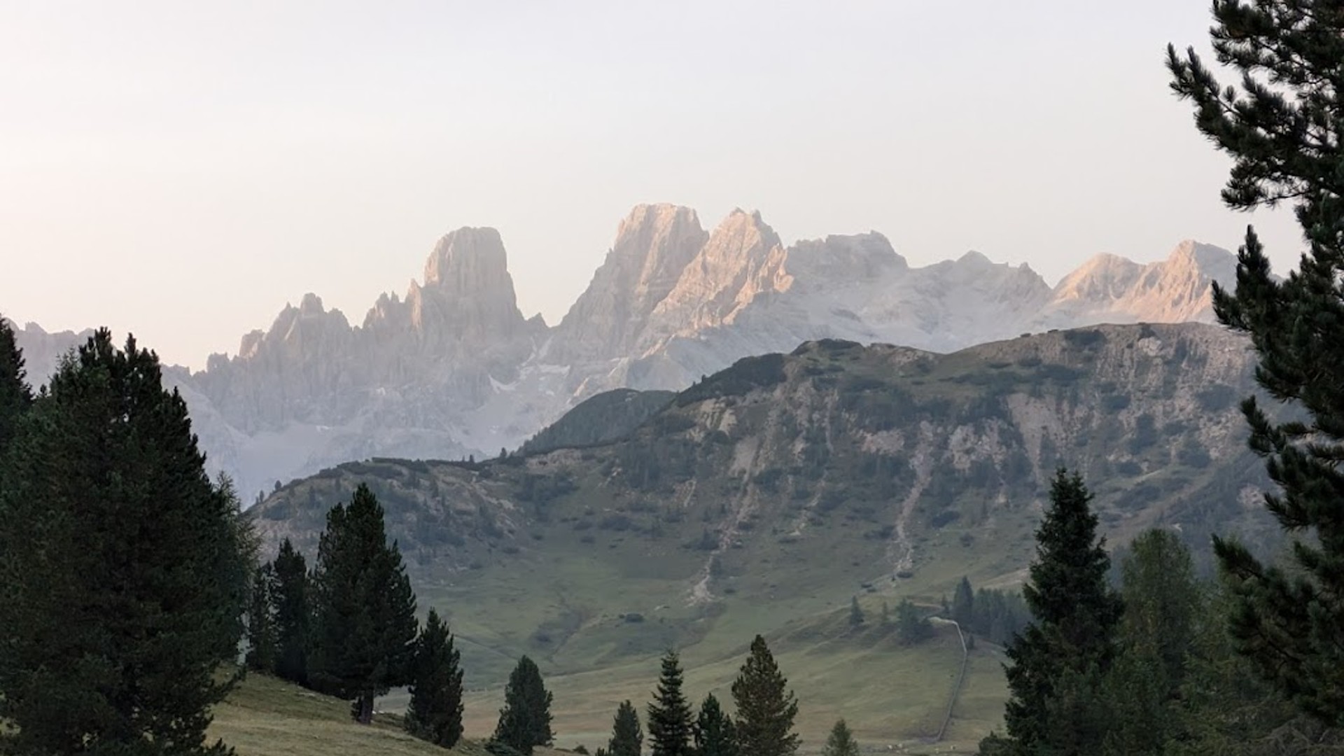 Hiking Monte Specie (Strudelkopf) from Prato Piazza