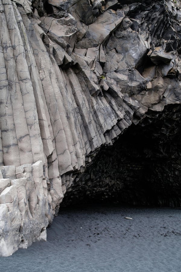 Reynisfjara cave