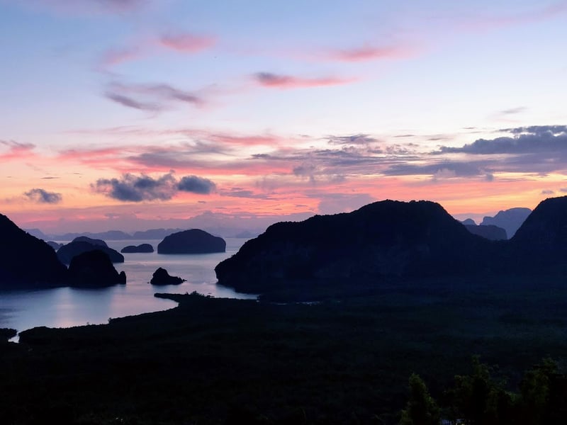 Samet Nangshe Viewpoint: how to hike + see Phang Nga Bay & James Bond Island